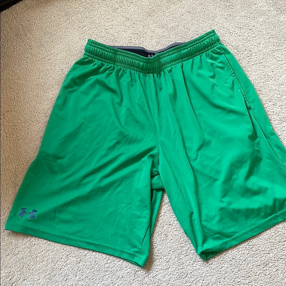 Under Armour Men's Green Athletic Shorts